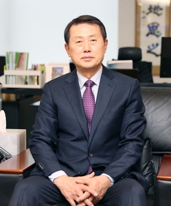 [콘텐츠칼럼] “검토하겠다” 되풀이…방발기금 제도개선 7년, 더는 버티기 힘들다