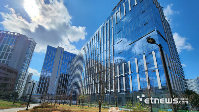 고양시, 향동지구 지식산업센터 전경.