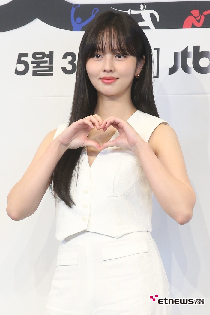 [ET포토] 김소현, '악당들 안심시키는 페이크 미소'