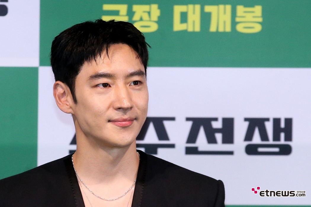 [ET포토] 이제훈, '강렬한 존재감'