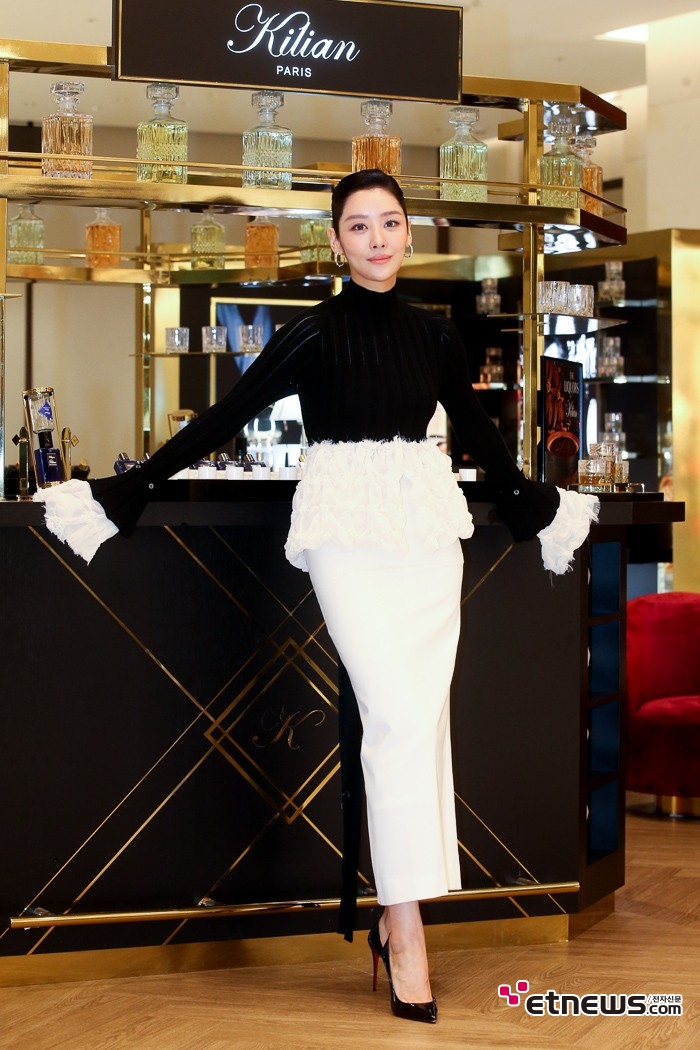 [ET포토] 차주영, '밤에 더 빛나는 아름다움'