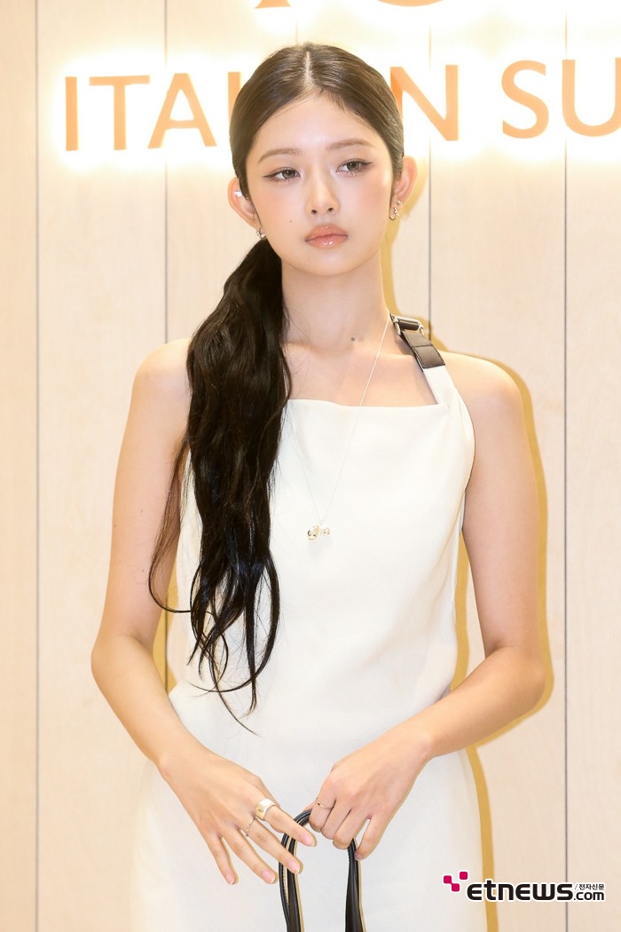 [ET포토] 아이브 레이, '화보같은 분위기'