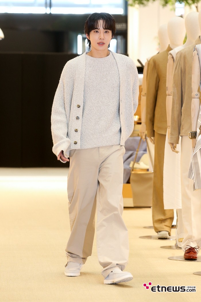 [ET포토] NCT 정우, '남친룩의 정석'