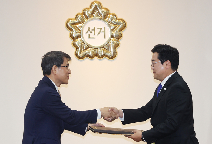 [대통령에 바란다…새정부, 새 도약을](1)기업하기 좋은 환경…'통상 리더십 복원·AI 등 미래성장 동력 지원'