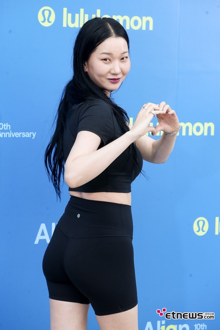 [ET포토] 장윤주, '돌아서며 석세하게'