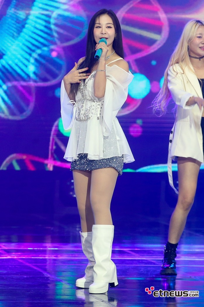 [ET포토] 윤태화, '마지막 정거장'