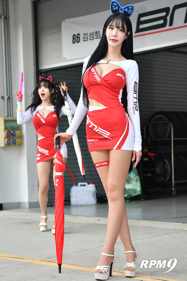 [포토] 나이트 레이스 여신, 레이싱모델 민한나