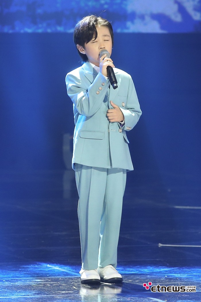 [ET포토] 유지우, '보고 믿기지 않는 무대'