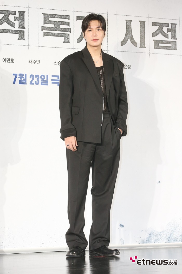 [ET포토] 이민호, '가지런한 블랙 셋업'