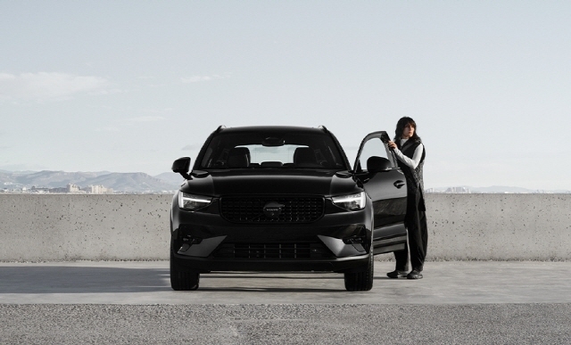볼보자동차, 'XC40 블랙 에디션' 온라인 판매 시작 15분 만에 100대 완판
