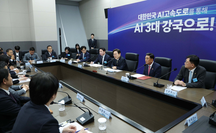 AI업계, 李대통령에 '소버린 AI·데이터·해외진출' 지원 요청