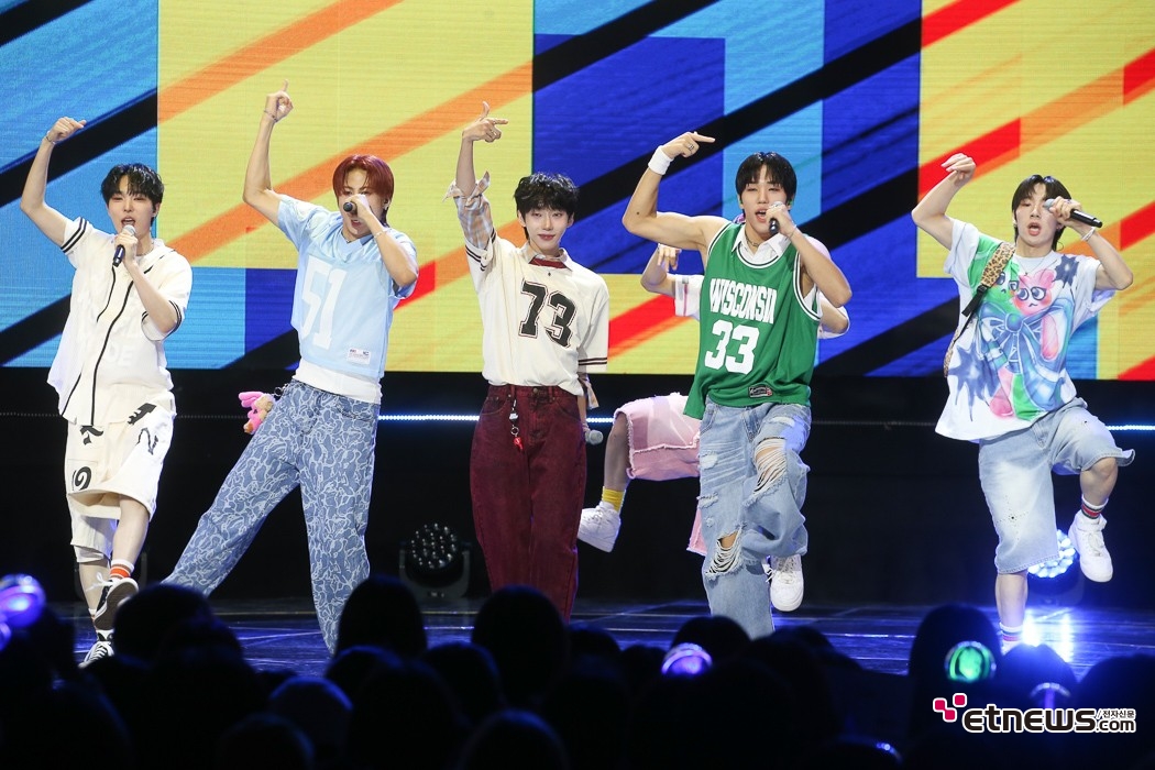 [ET포토] 비보이즈, '함께 즐겨요~'