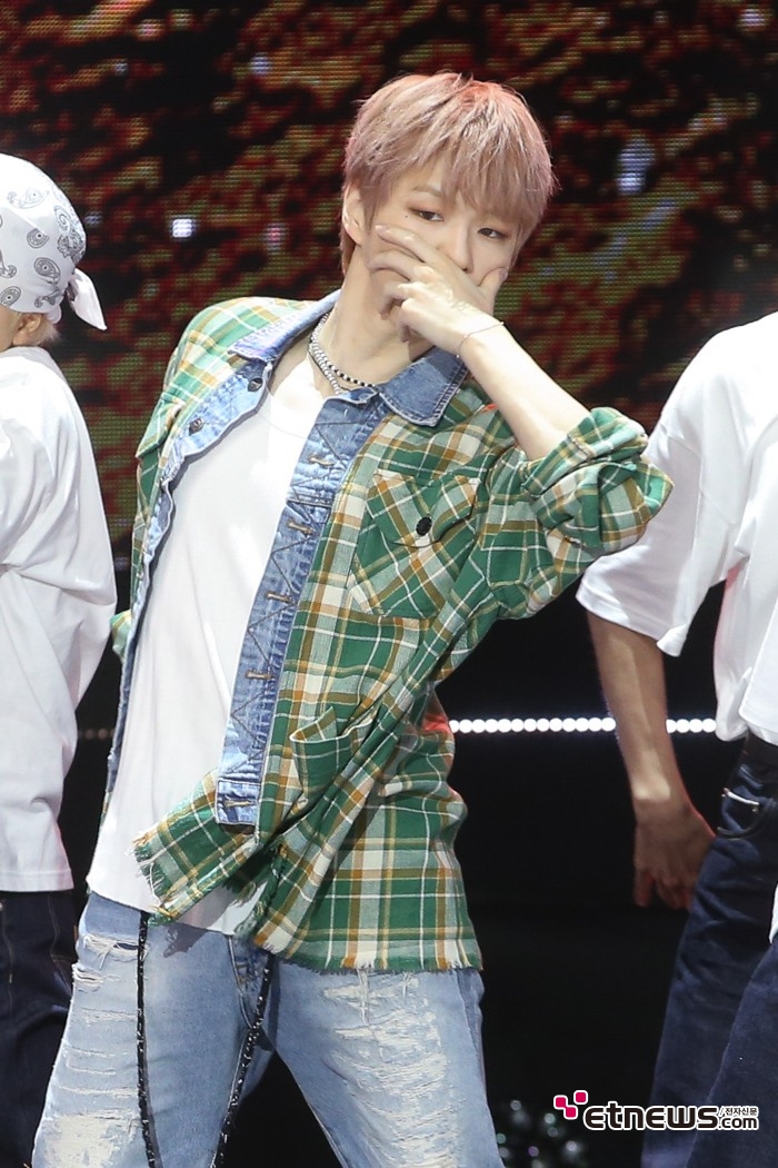 [ET포토] 강다니엘, '컴백~'