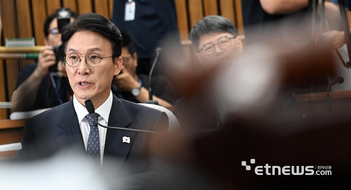 [포토] 답변하는 김민석 국무총리 후보자