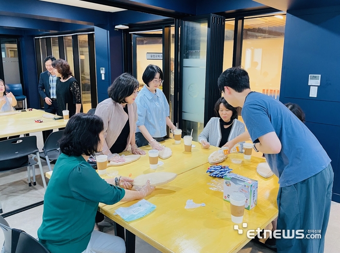 경기항공고가 24일 광명시 관내 교장단을 초청해 학교설명회를 개최했다.