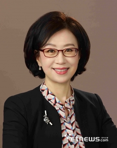 문애리 한국여성과학기술인육성재단 이사장·덕성여대 교수
