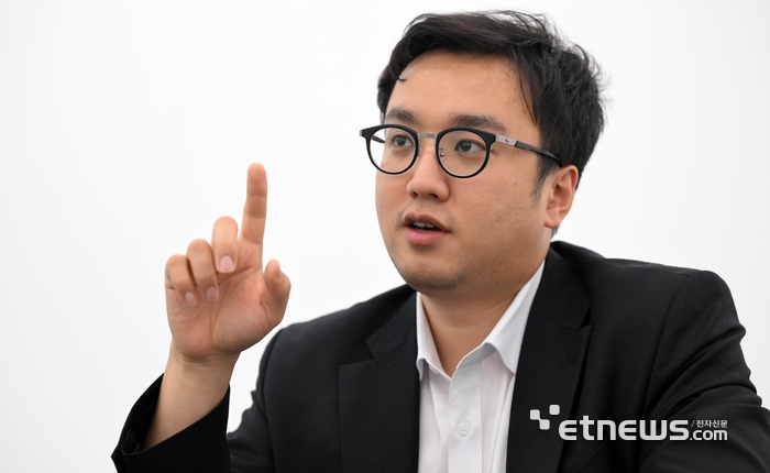 [人사이트] 전동근 퀀텀에어로 의장 “AI 중심 체질 개선으로 국군 구조적 문제 해결 기여”