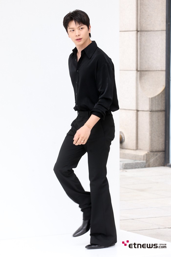 [ET포토] 육성재, '시크 블랙'