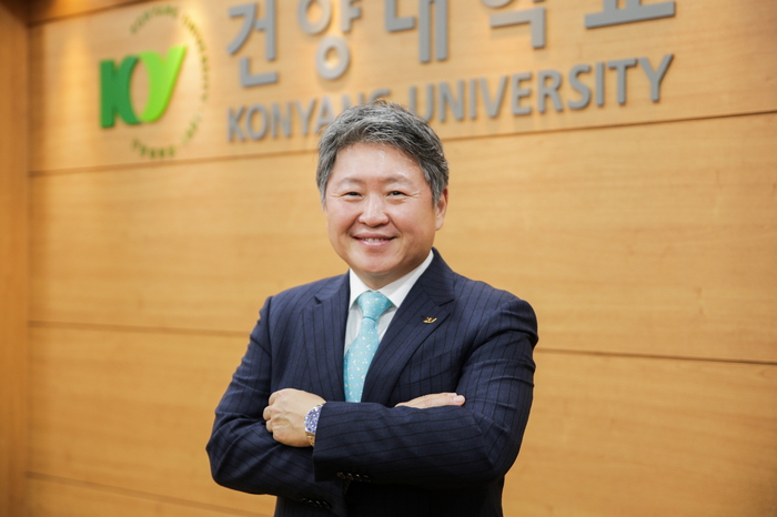 김용하 건양대 총장은 글로컬대학 사업에서 독창적인 'K-국방' 모델을 만들겠다고 자신했다. (사진=건양대)