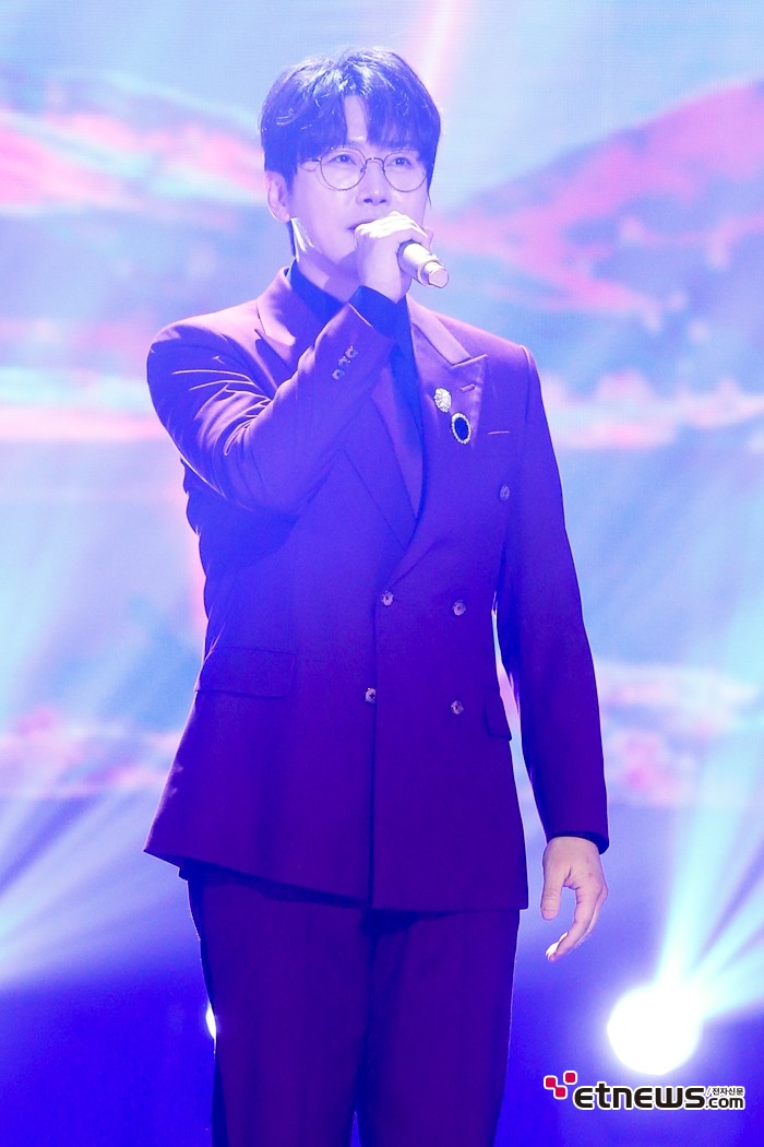 [ET포토] 춘길, '내 사랑 이리 오너라~'