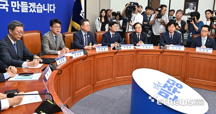 [포토] 경제6단체와 상법 간담회 가진 민주당