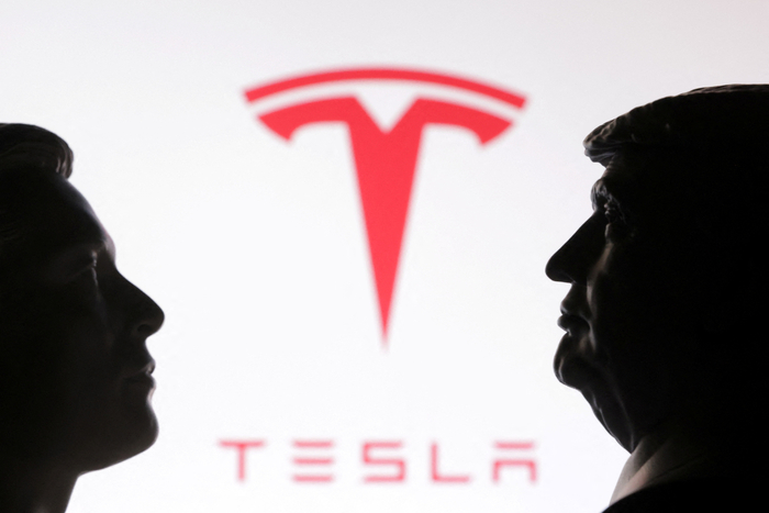 다시 싸우는 트럼프-머스크에… 새우등 터지는 테슬라 개미들