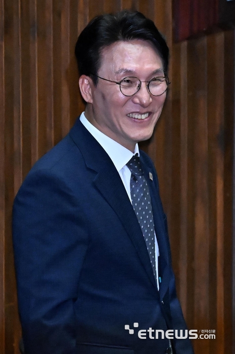 [포토] 김민석 '싱글벙글'