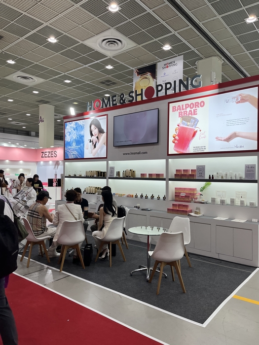 홈앤쇼핑 인터참코리아 부스 전경
