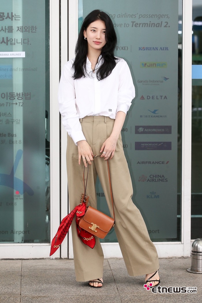[ET포토] 수지, '심플해도 완벽한 스타일'