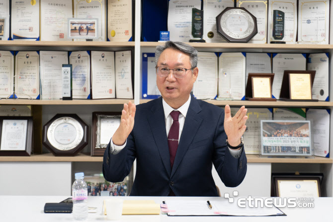 "성과는 정확히 나눠야죠"...태일씨앤티 김경수 대표의 성장 공식 - 뉴스 썸네일 이미지