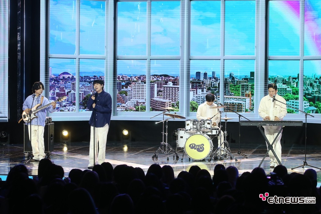 [ET포토] 딕펑스, '여름밤에는 발라드'