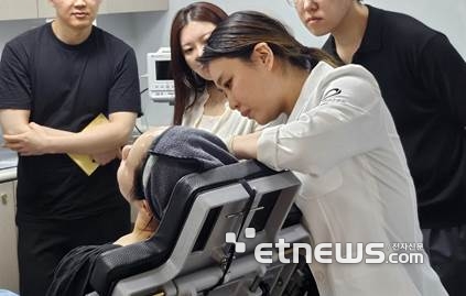 휴젤이 양산 미호의원에서 진행한 '휴젤 트레이닝 세미나'를 성료했다.