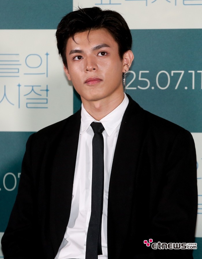 [ET포토] 구이태, '생각에 잠겨서~'