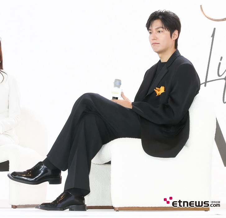 [ET포토] 이민호, '급이 다른 롱다리'