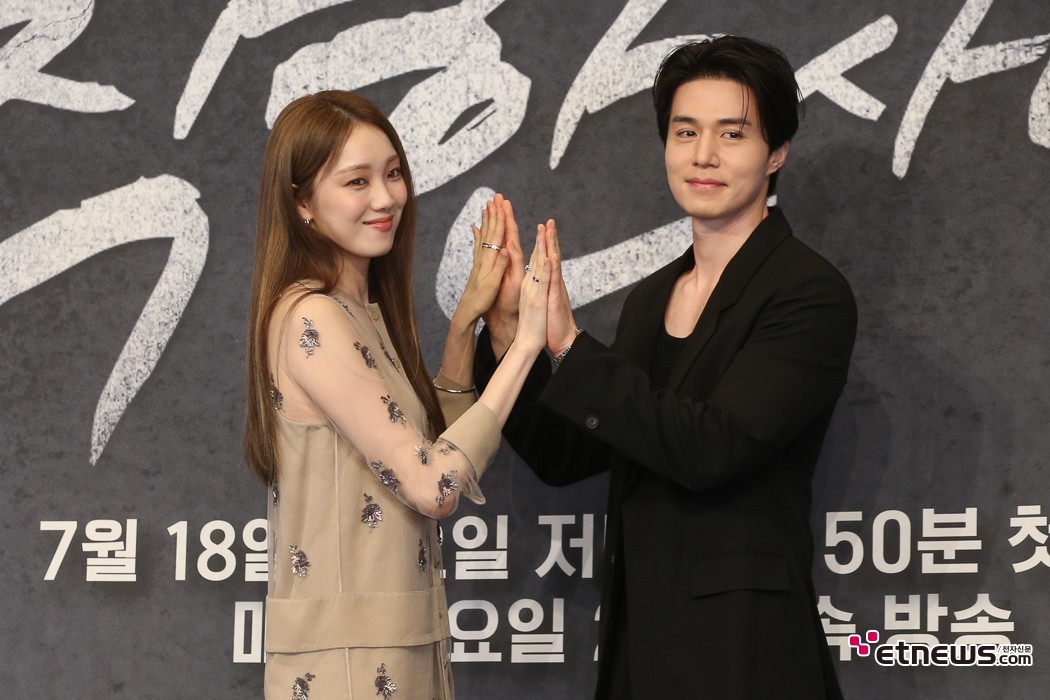 [ET포토] 이성경-이동욱, '천생연분~'