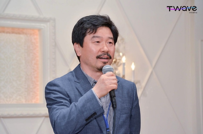 AI·데이터 분석 권위자 이준영 박사, 티웨이브 CTO로 합류 - 뉴스 썸네일 이미지