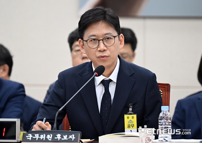 [포토] 답변하는 배경훈 과기장관 후보자