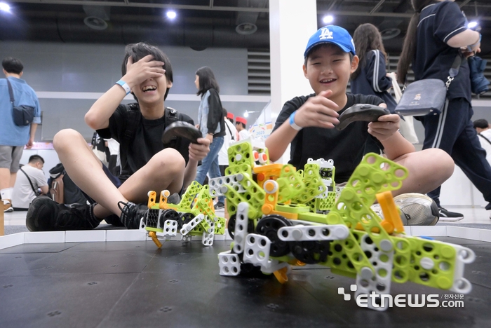 [포토] '내가 졌네!'