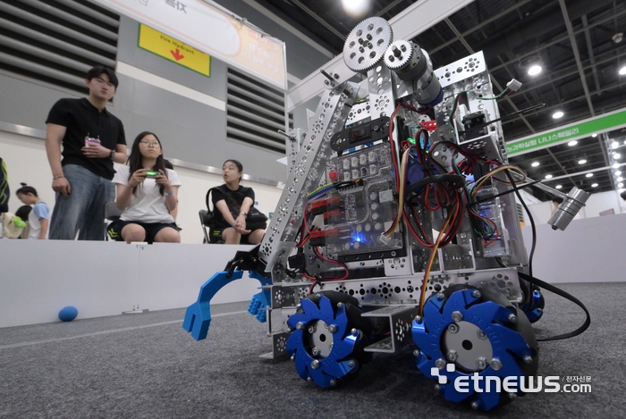 [포토] 자율주행로봇 엔지니어 체험