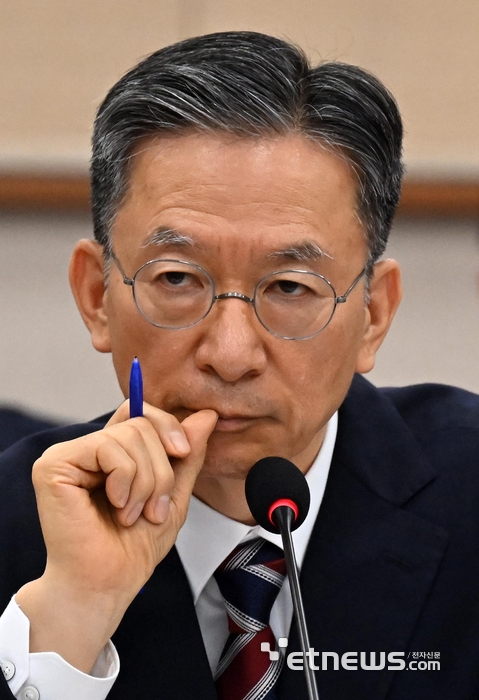 [포토] 생각에 잠긴 정성호