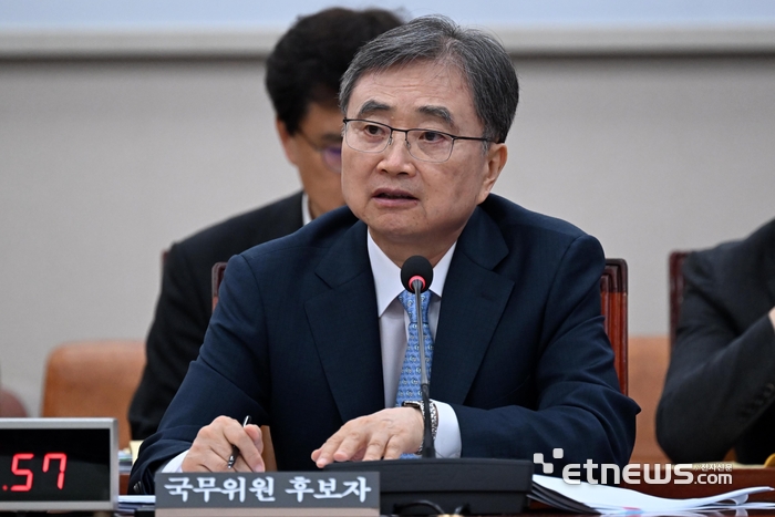 [포토] 답변하는 조현