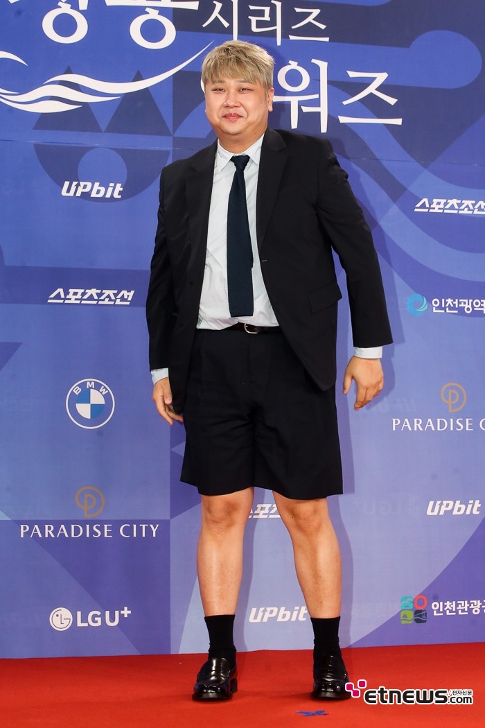 [ET포토] 윤남노, '시상식에서 보기 힘든 반바지 패션'