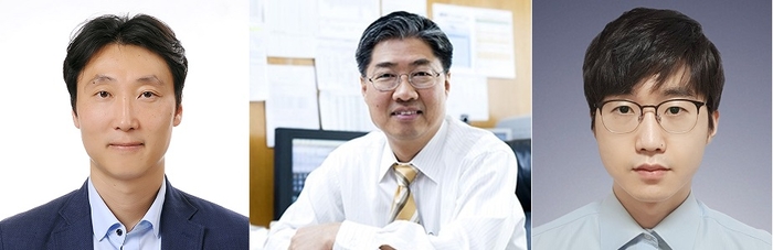 왼쪽부터 김기훈·정완균 교수, 신형곤 박사