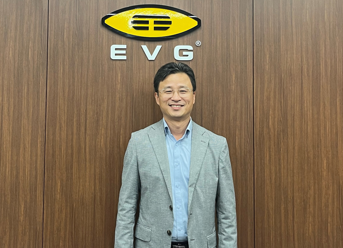 [人사이트] 윤영식 EVG 한국지사장 “초고적층 HBM, W2W 본딩 도입 수순”