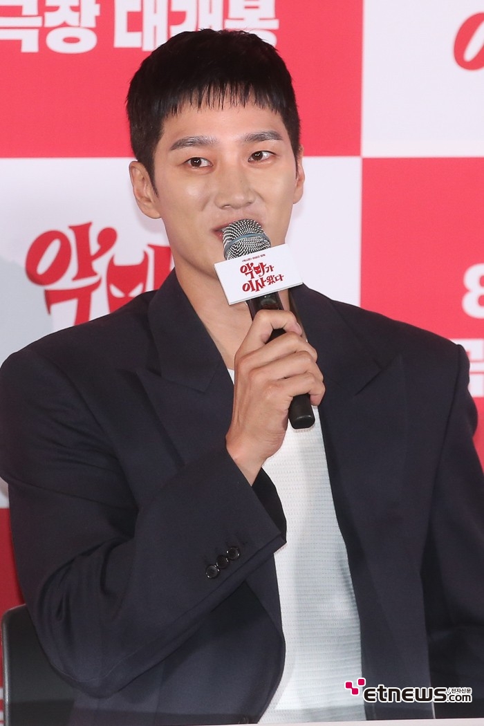 [ET포토] 안보현, '시원시원한 인상'