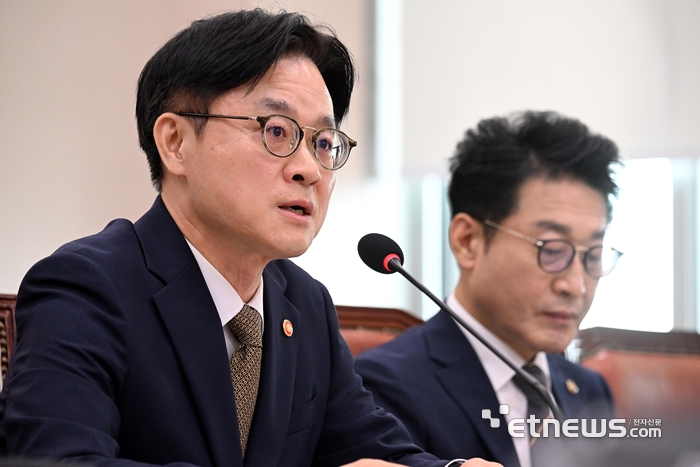 한미무역협상 2라운드…김정관, 온플법·반도체·바이오 대응전략 마련