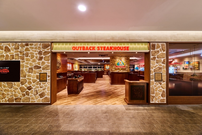 아웃백, '노원롯데점' 리뉴얼 오픈