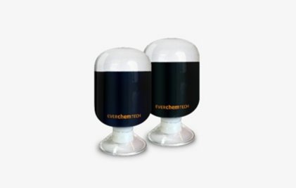 디스플레이 편광판 보호필름용 방오코팅제 'CONTIMER' 제품 사진 (에버켐텍 제공)