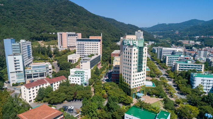 인제대학교.