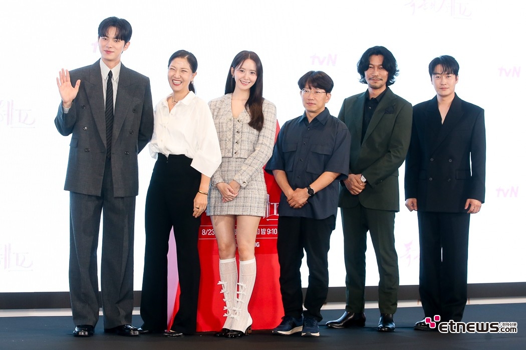 [ET포토] 폭군의셰프, '매번 목숨걸고 요리 만들기'